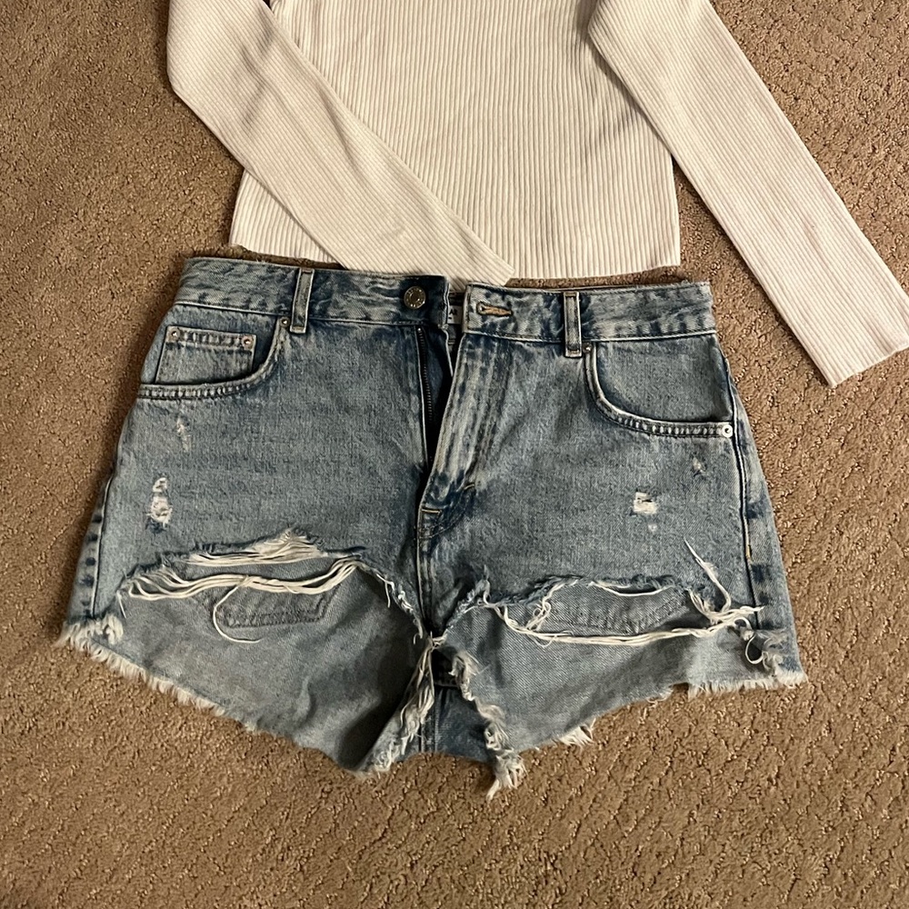 Pull&Bear Blue Fitted Jean Shorts